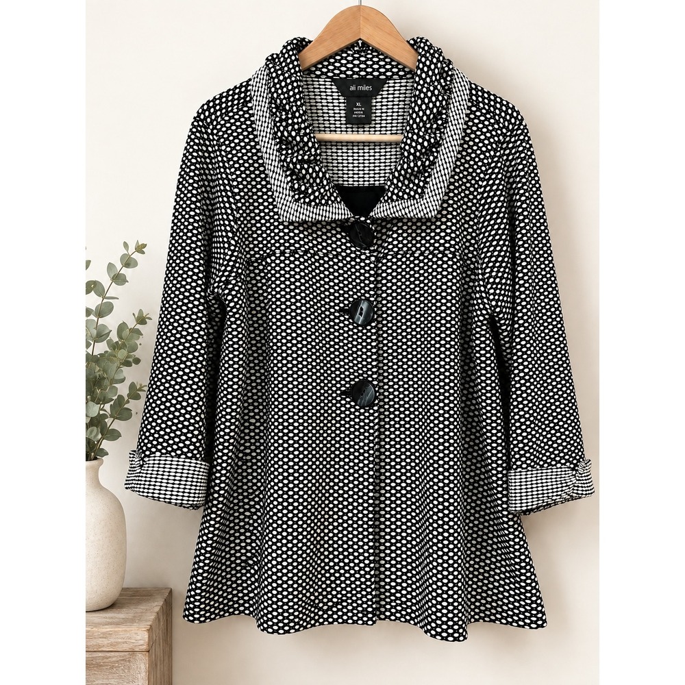Ali Miles Womens XL Black White Polka Dot Ruffle Collar Button Front Jacket